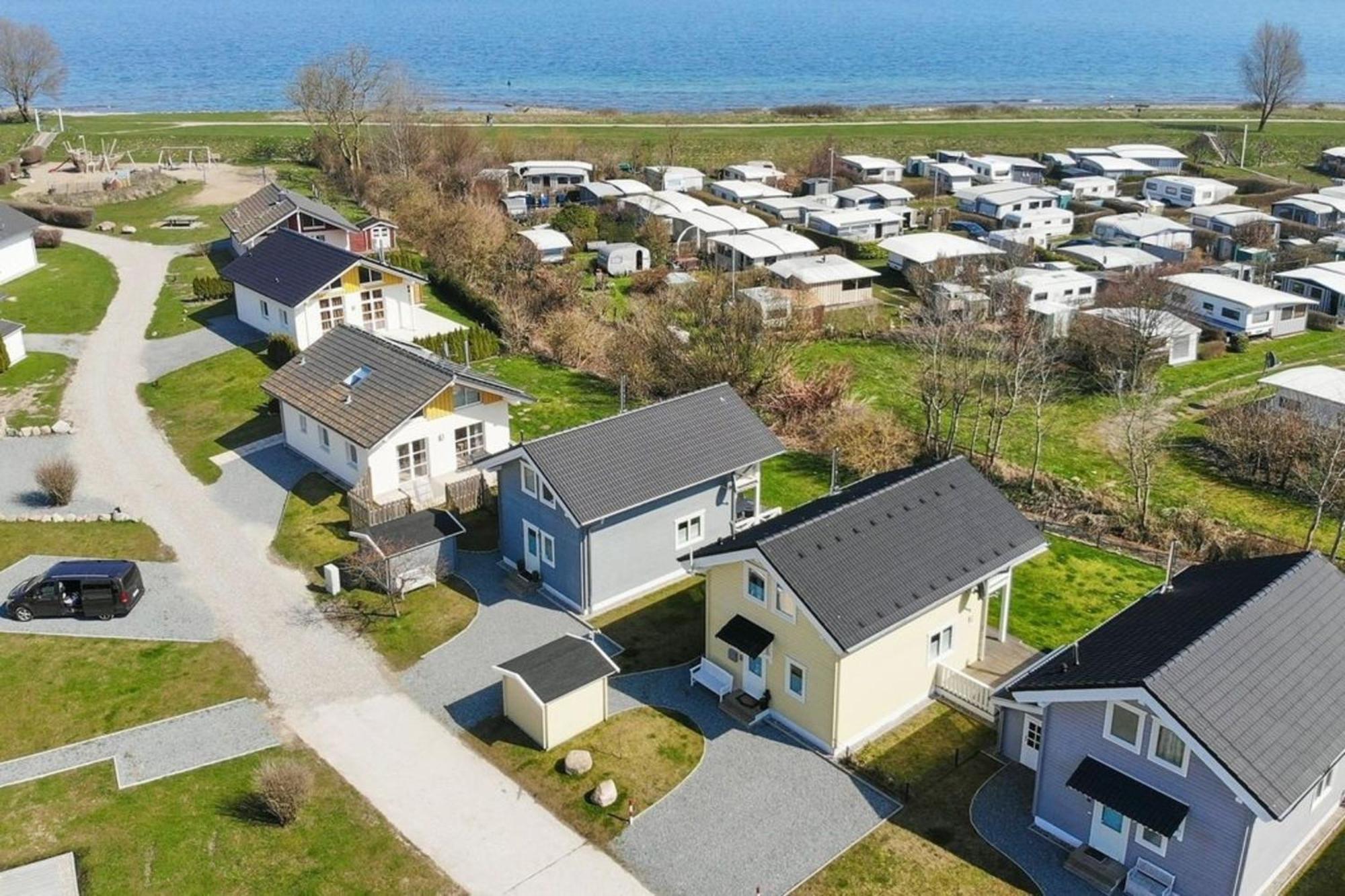 Seepark Suessau Ferienhaus Seeteufel 3 Exterior photo